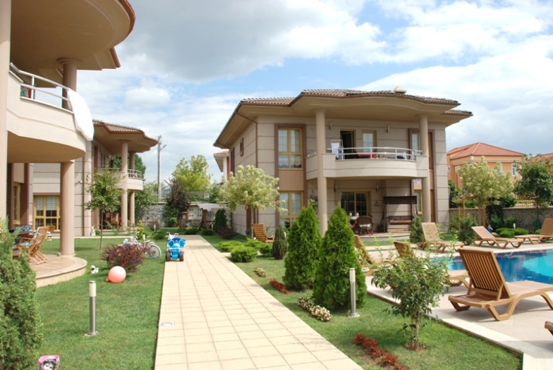 Ekbay inşaat 1.etap villaları